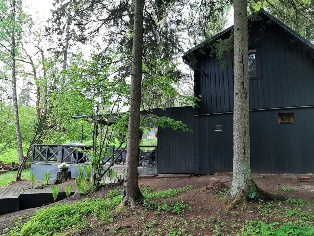 Villa Mosku Pirts Meza Maja Turaida Exterior foto